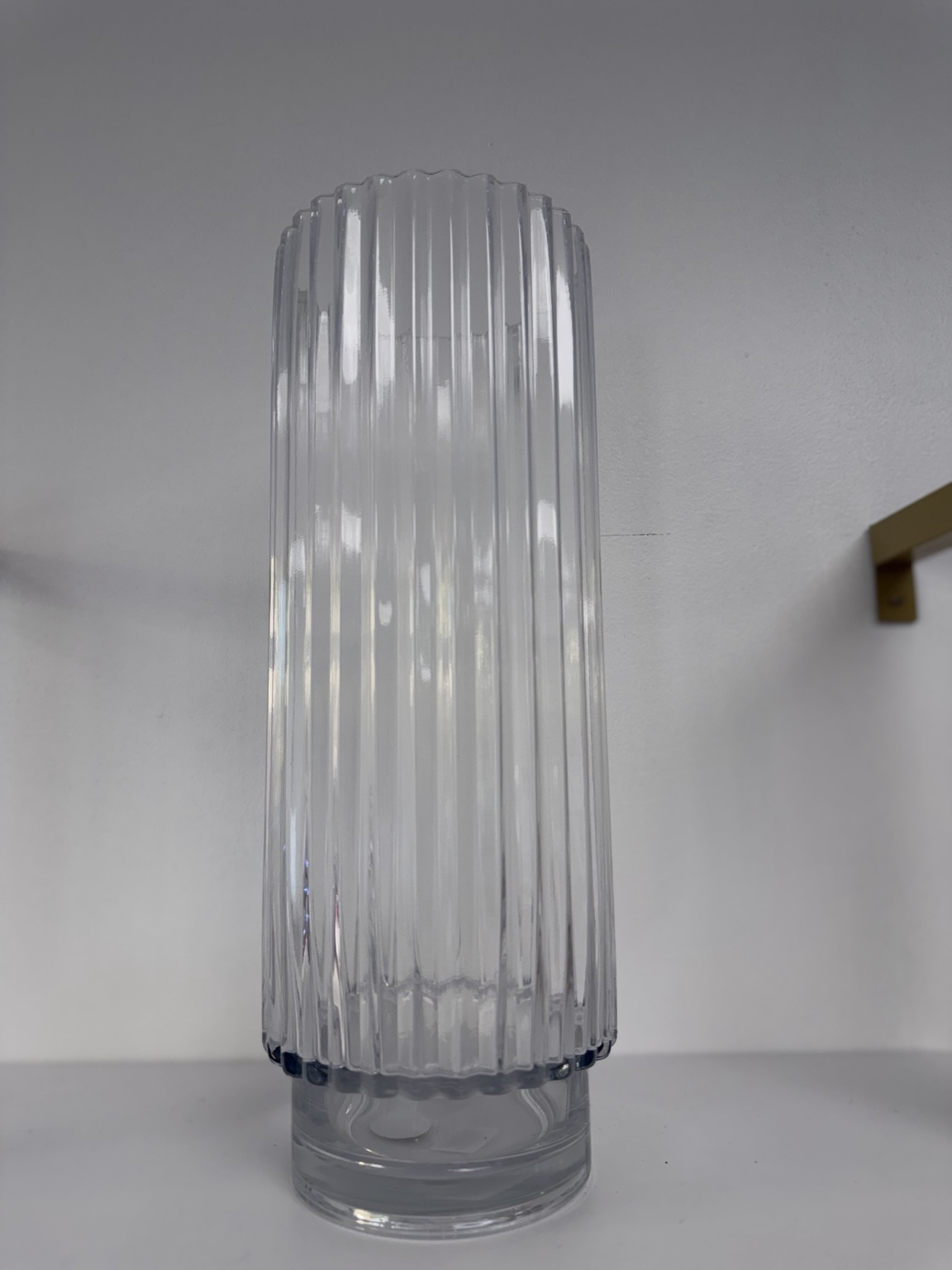 Clear vase